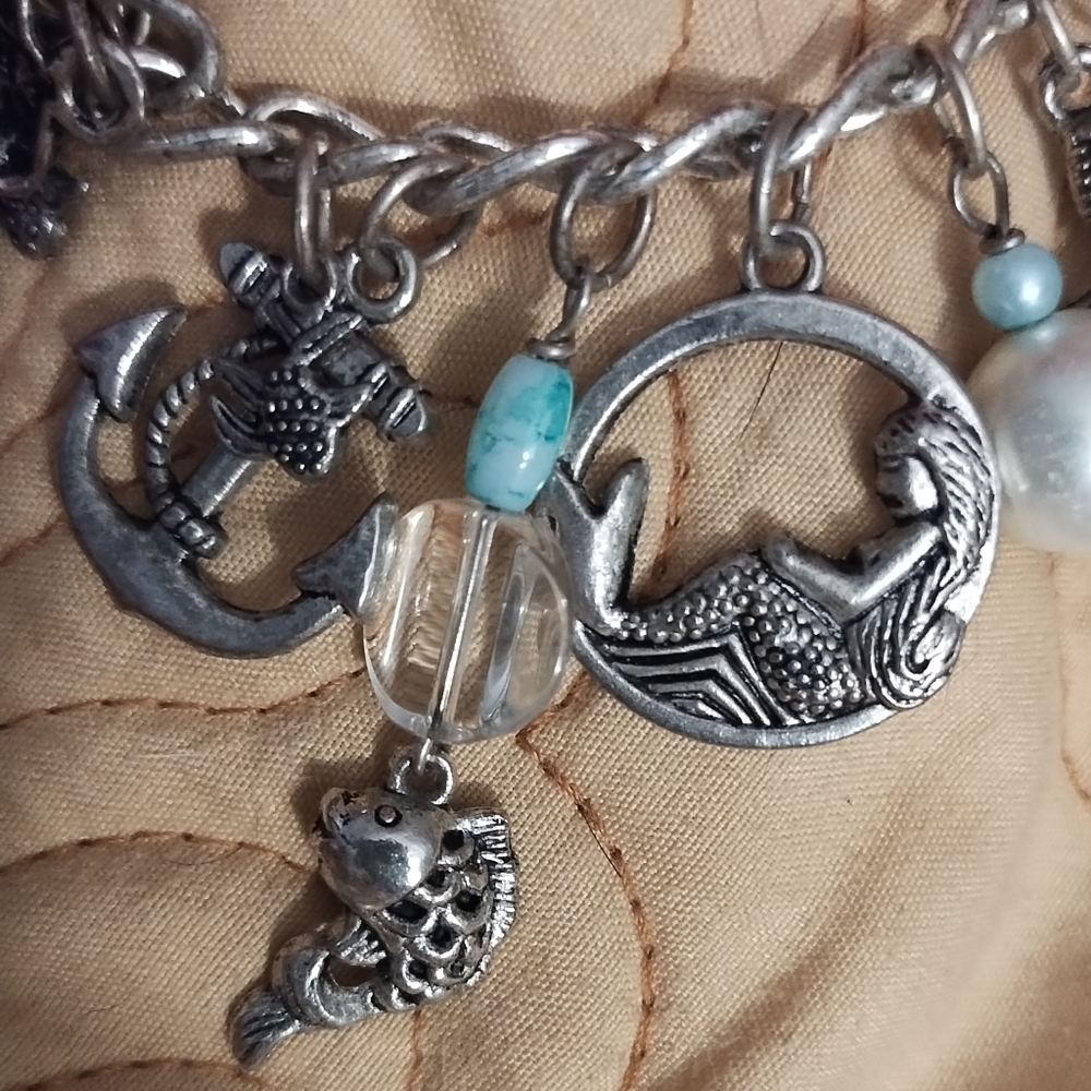 Ocean Charm Bracelet Silver Tone Mermaids Sea Turtles Star Fish Sea Horse